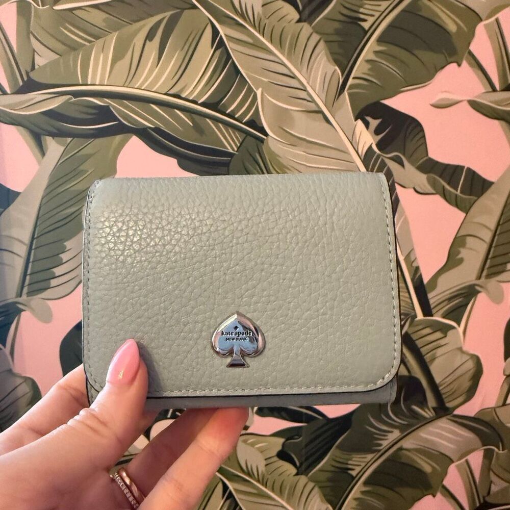 kate spade $189 small zip wallet kayla pebbled leather powdered
